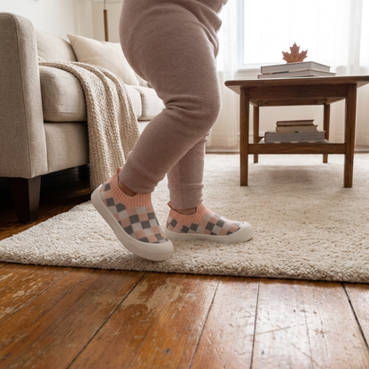 Checkered Lightweight Baby Walking Shoes with Soft, Non-Slip Soles