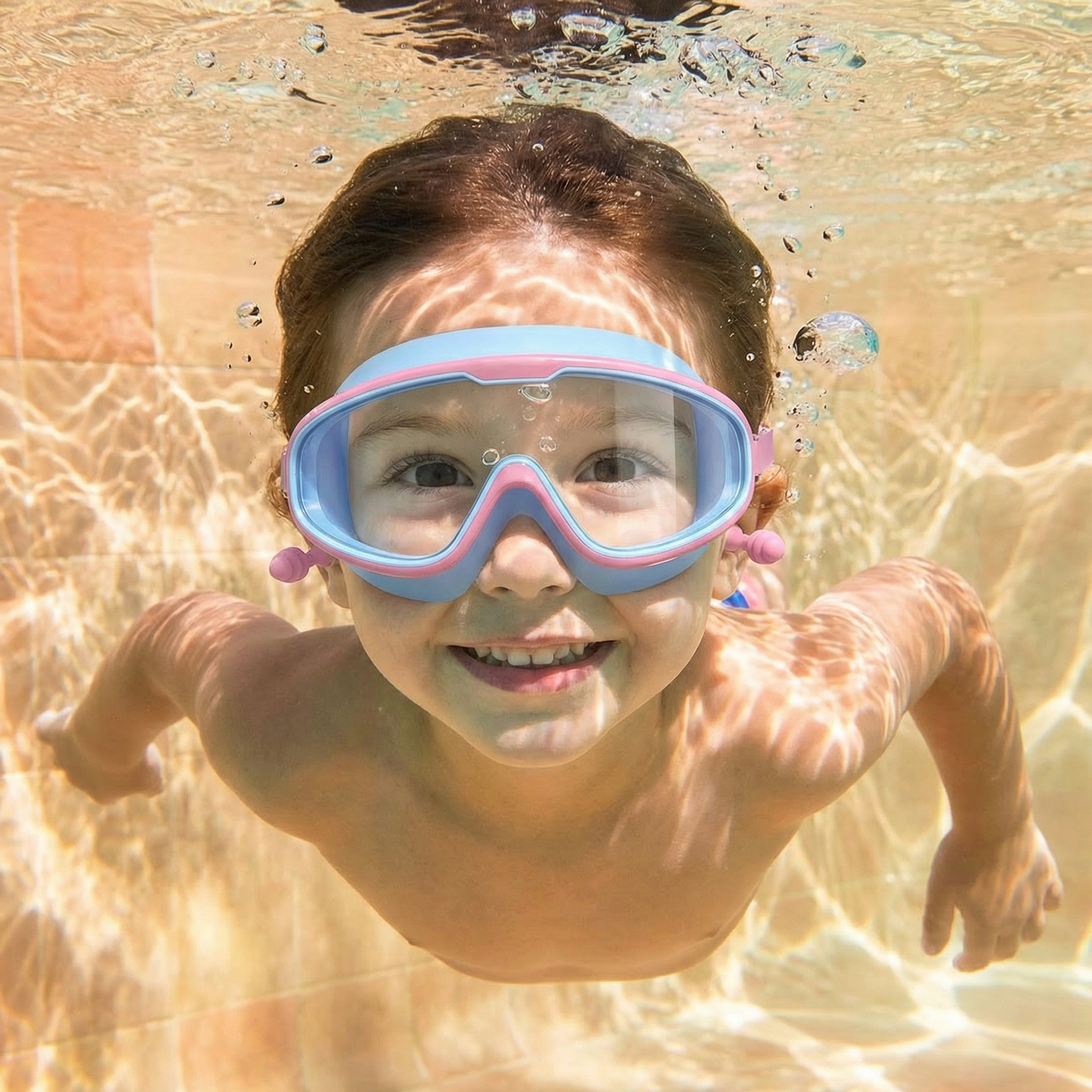 Child-Friendly Swim Goggles with Large Frames and Anti-Fog System