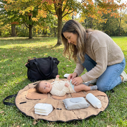 2-in-1 Folding Diaper Bag & Changing Mat – Lightweight & Spacious Travel Tote for Moms